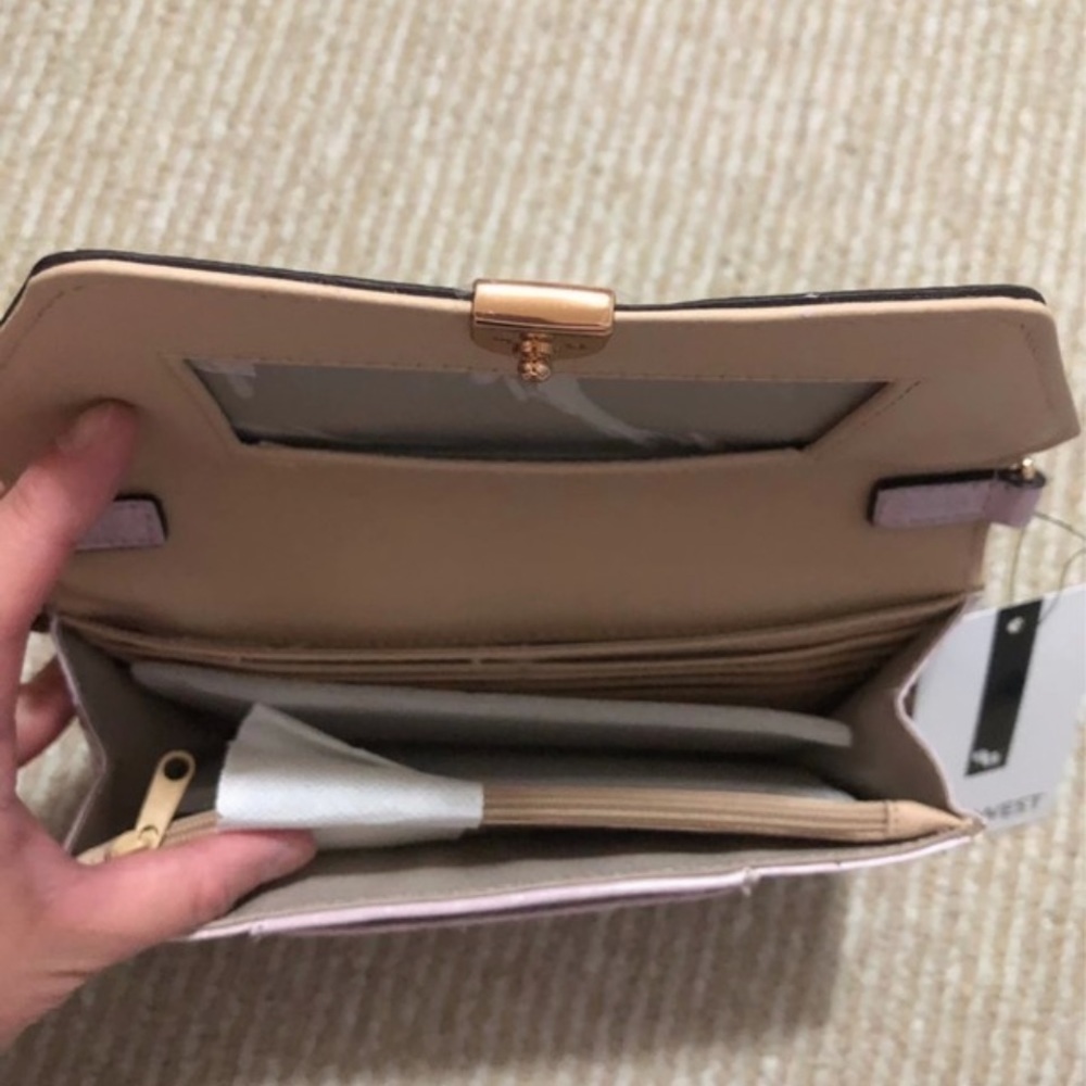 Nine West Crossbody Wallet/Small Bag - Picture 2 of 3